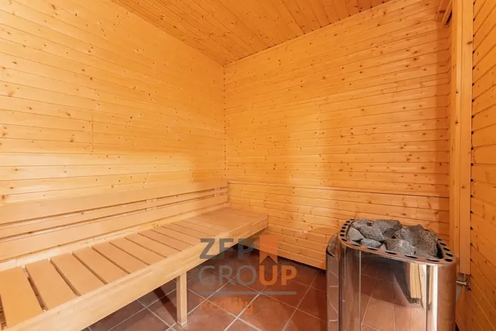 Prodej ubytování, Lysice, nám. Osvobození, 1400 m2