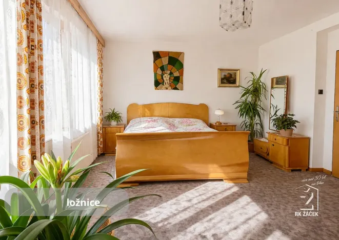 Prodej rodinného domu, České Budějovice - České Budějovice 6, Zeyerova, 197 m2