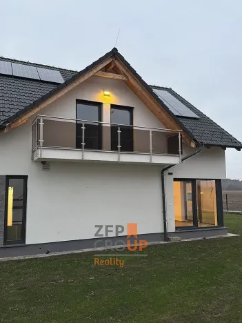 Prodej rodinného domu, Dříteč, 228 m2