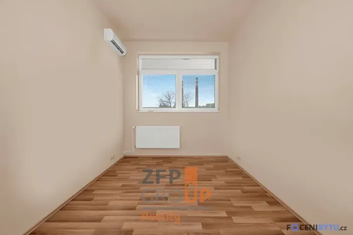 Prodej obchodního prostoru, Hodonín, Velkomoravská, 702 m2