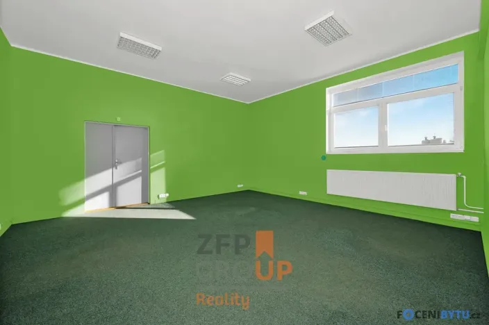 Prodej obchodního prostoru, Hodonín, Velkomoravská, 702 m2