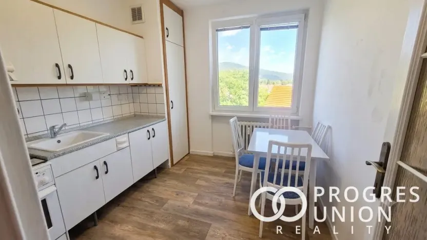 Prodej bytu 2+1, Rožnov pod Radhoštěm, 62 m2