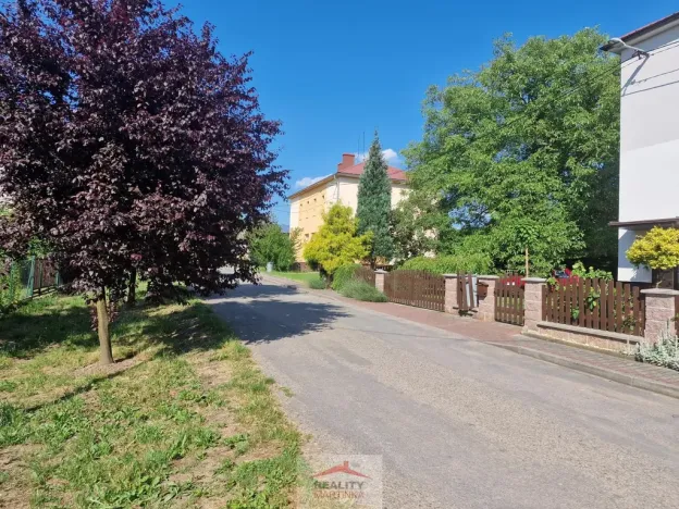 Prodej pozemku pro bydlení, Lešná, 1060 m2
