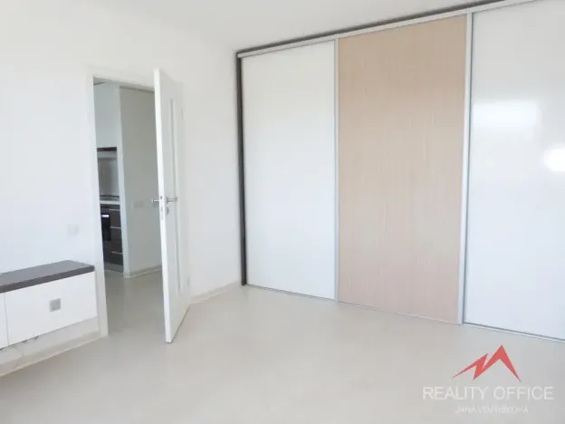 Pronájem bytu 1+1, Jílové - Kamenná, Okružní, 36 m2