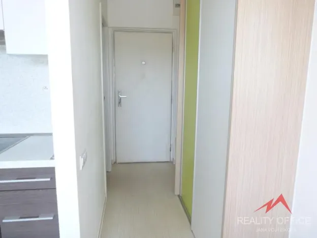 Pronájem bytu 1+1, Jílové - Kamenná, Okružní, 36 m2