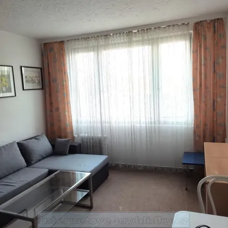 Pronájem bytu 1+kk, Praha - Záběhlice, 25 m2