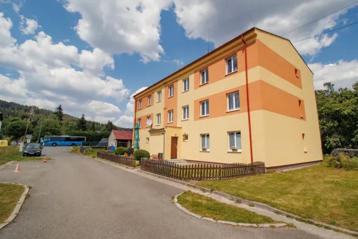 Prodej bytu 3+kk, Srní, 93 m2