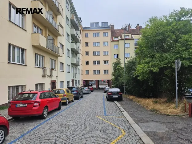 Prodej atypického bytu, Praha - Vršovice, Čeljabinská, 110 m2