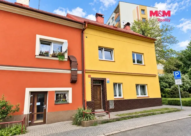 Pronájem bytu 4+1, Ústí nad Labem, Stará, 80 m2
