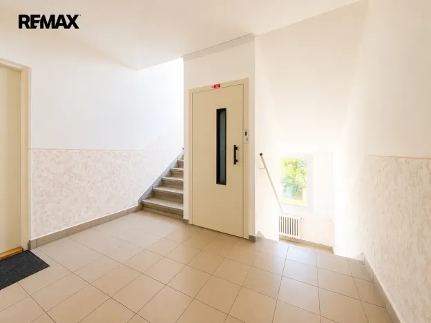 Prodej bytu 1+1, Soběslav - Soběslav III, Družstevní, 38 m2