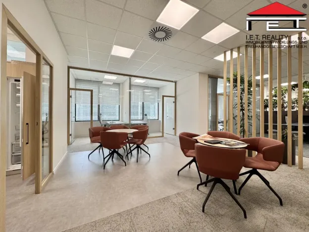 Pronájem kanceláře, Brno, Vídeňská, 342 m2