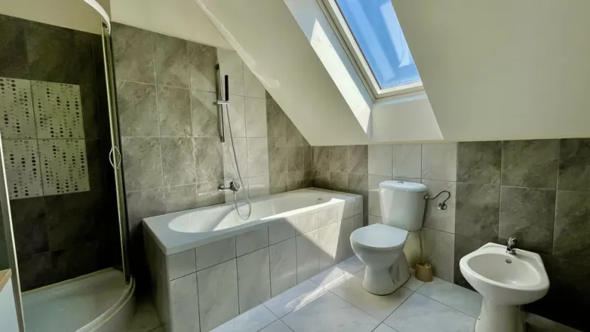 Pronájem bytu 2+kk, Uherské Hradiště, Masarykovo náměstí, 80 m2