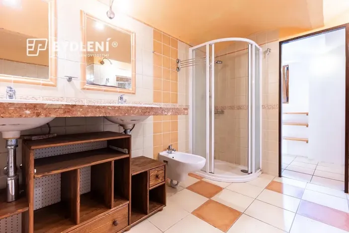 Prodej rodinného domu, Černěves, 150 m2