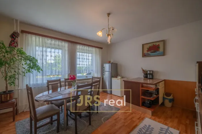 Prodej rodinného domu, Hrubá Vrbka, 270 m2