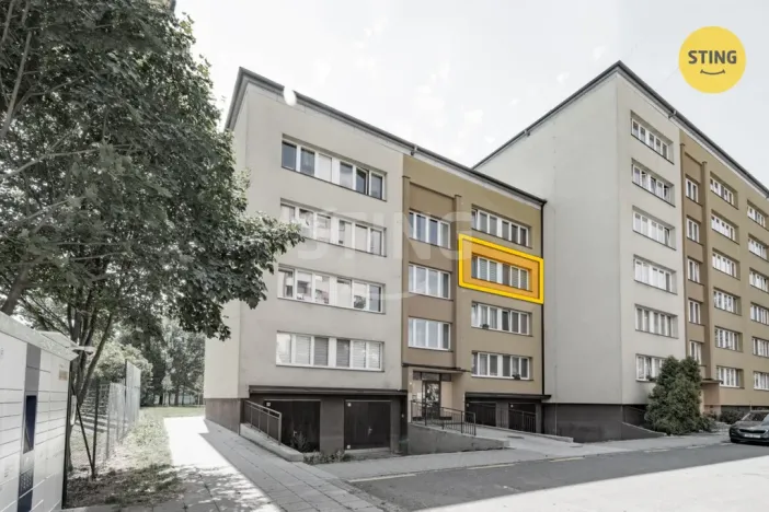 Prodej bytu 2+1, Opava, Edvarda Beneše, 59 m2