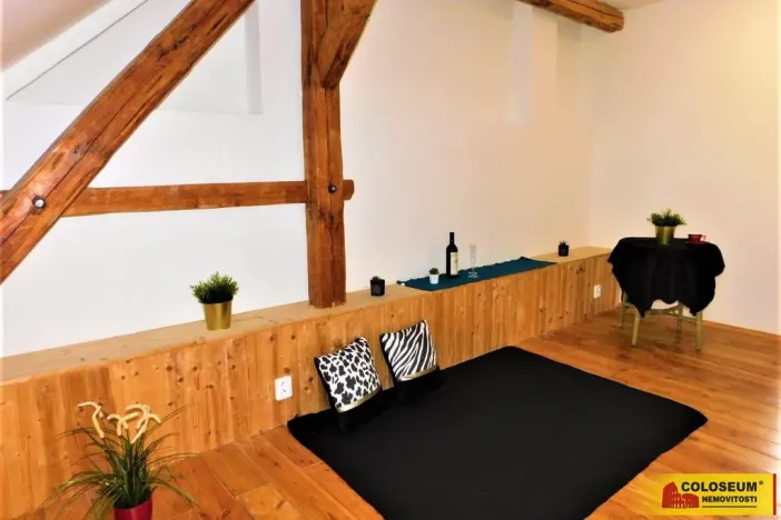 Pronájem rodinného domu, Znojmo, 146 m2
