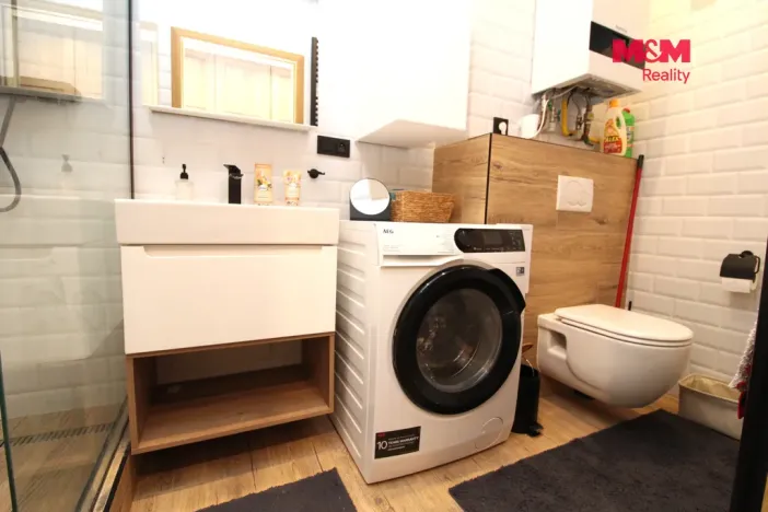 Pronájem bytu 2+1, Měšice, Revoluční, 42 m2