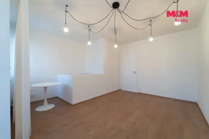 Prodej bytu 5+kk, Ořech, Karlštejnská, 112 m2