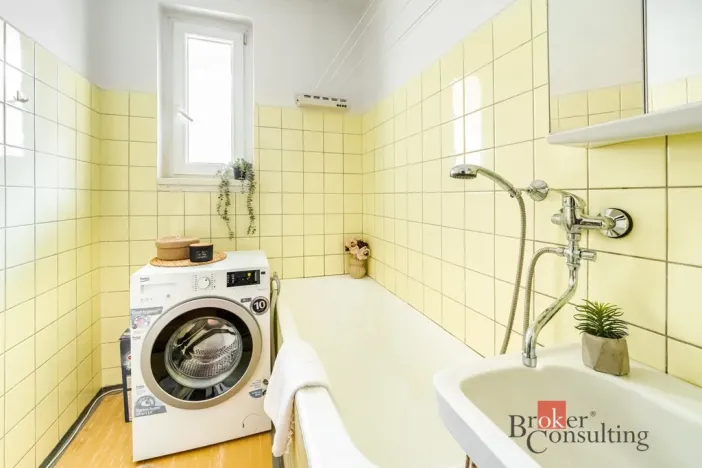 Prodej bytu 2+1, Praha - Záběhlice, U mlýna, 85 m2