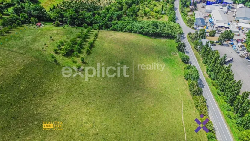 Prodej komerčního pozemku, Slušovice, 11660 m2