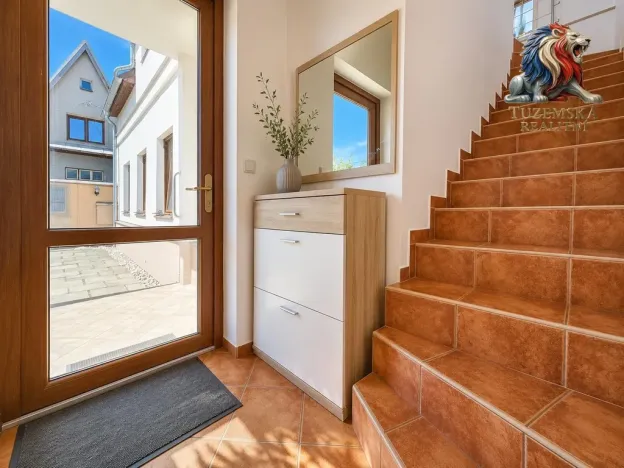 Prodej vícegeneračního domu, Šternberk, Tolstého, 201 m2