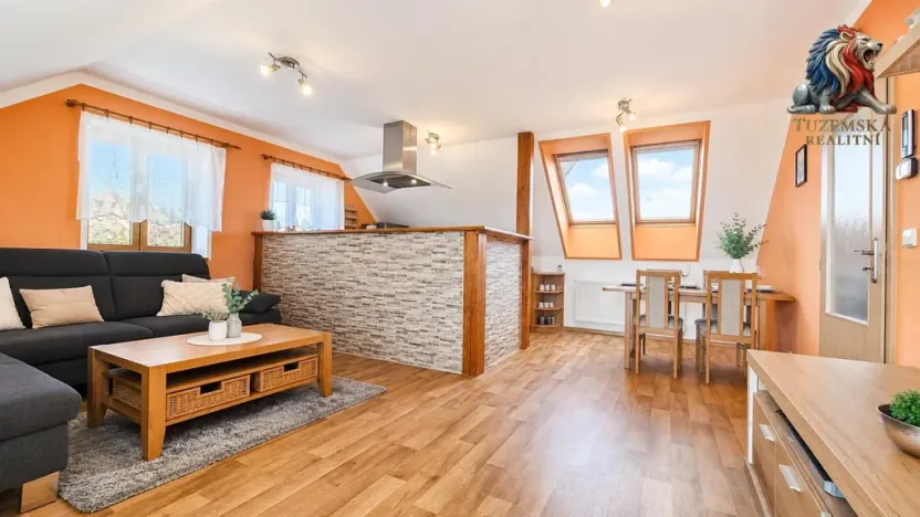 Prodej vícegeneračního domu, Šternberk, Tolstého, 201 m2