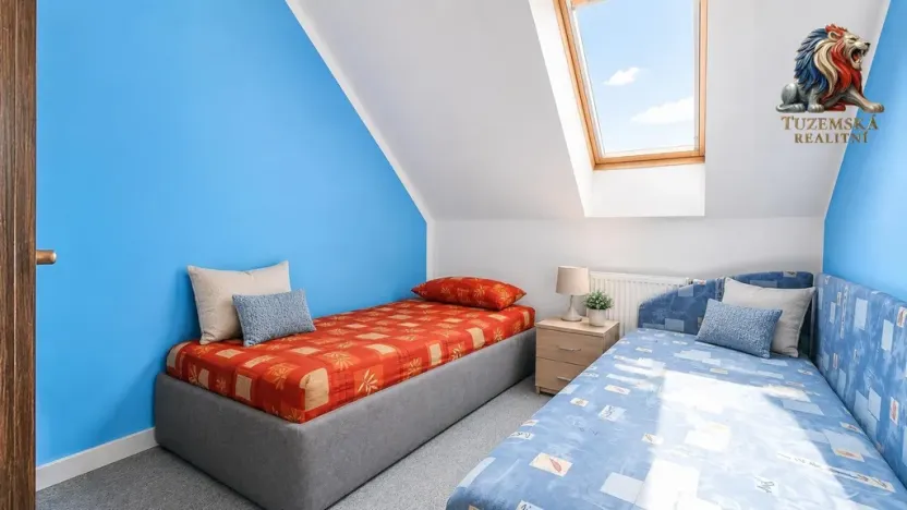 Prodej vícegeneračního domu, Šternberk, Tolstého, 201 m2