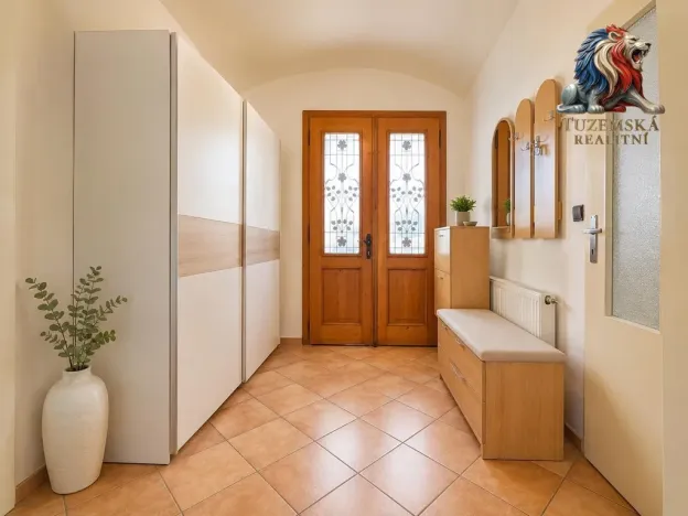 Prodej vícegeneračního domu, Šternberk, Tolstého, 201 m2