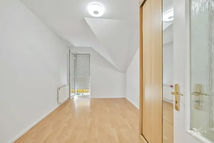 Pronájem rodinného domu, Praha - Štěrboholy, Pod areálem, 324 m2