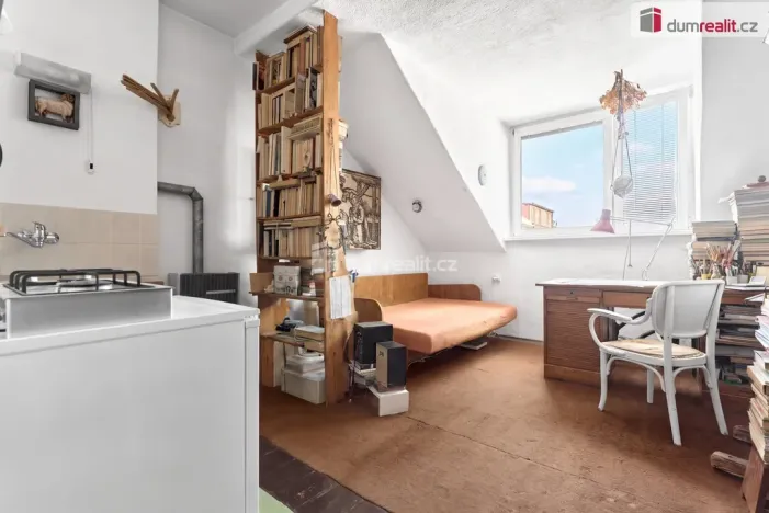 Prodej bytu 1+kk, Karlovy Vary, Bělehradská, 19 m2