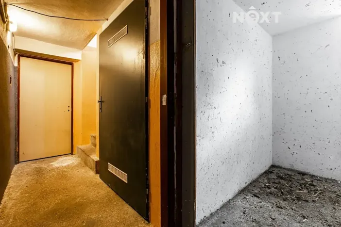 Prodej bytu 3+1, Hluboká nad Vltavou, Zvolenovská, 48 m2