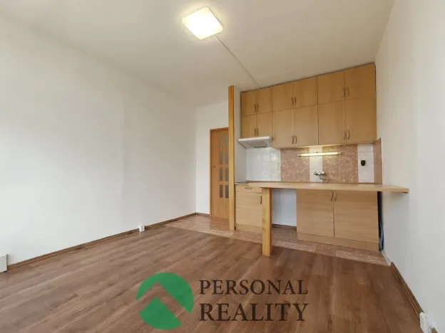 Pronájem bytu 1+kk, Klášterec nad Ohří, Budovatelská, 20 m2