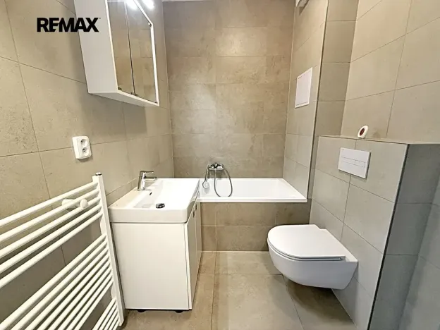 Pronájem bytu 1+kk, Chrudim, Podkopanický mlýn, 28 m2