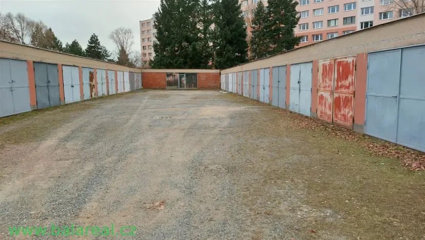 Pronájem garáže, Brno, Ježkova, 17 m2