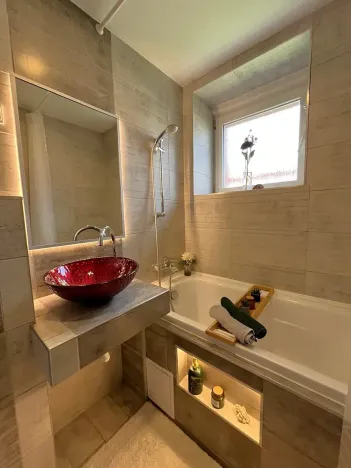 Pronájem bytu 2+kk, Ostrava, Baranovova, 49 m2