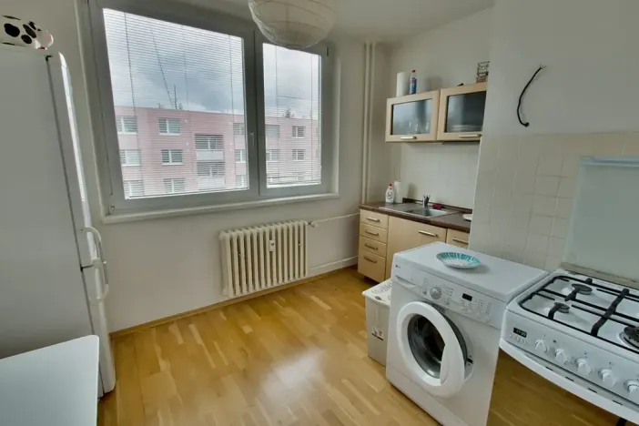Pronájem bytu 1+1, Modřice, Husova, 44 m2