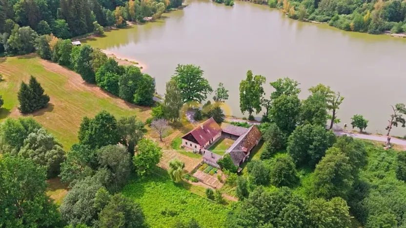 Prodej chalupy, Nové Hrady, 547 m2