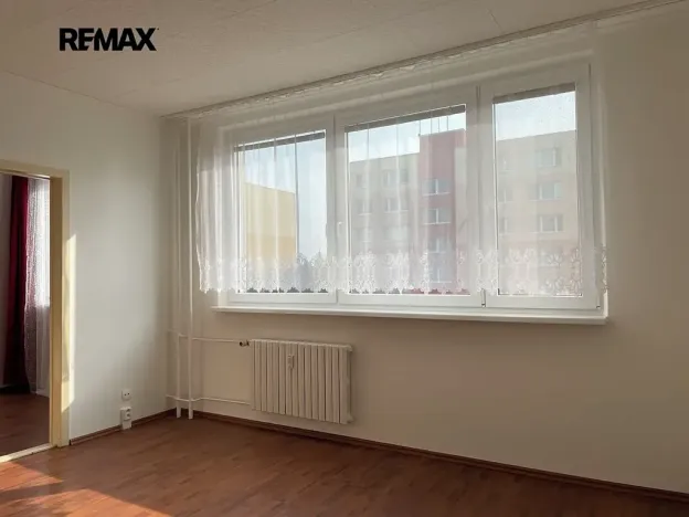 Pronájem bytu 2+1, Břeclav, Na Valtické, 44 m2