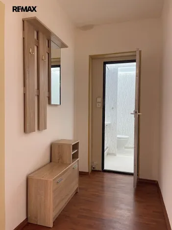 Pronájem bytu 2+1, Břeclav, Na Valtické, 44 m2
