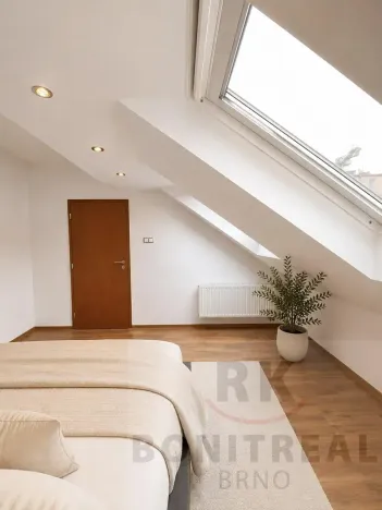 Pronájem bytu 2+kk, Brno, Pekařská, 65 m2