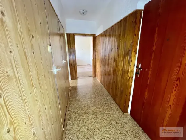 Prodej bytu 3+1, Broumov, Sídliště Křinické, 64 m2