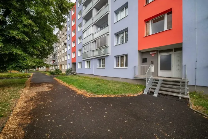 Prodej bytu 3+1, Tachov, Bělojarská, 63 m2