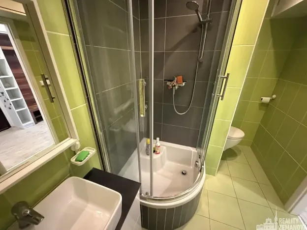 Pronájem bytu 3+kk, Praha - Bohnice, Řešovská, 54 m2
