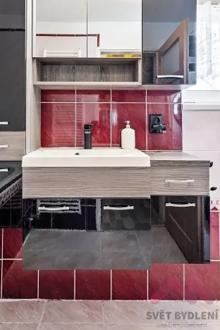 Prodej rodinného domu, Nupaky, K Parku, 160 m2