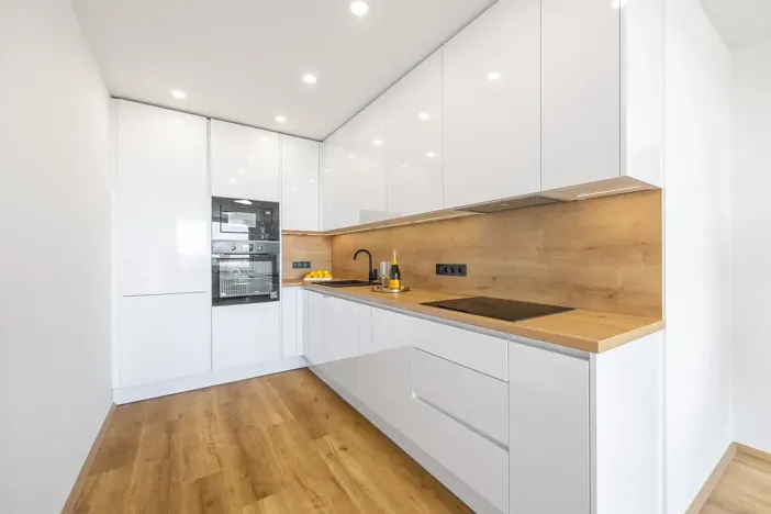 Prodej bytu 3+kk, Praha - Petrovice, Rezlerova, 69 m2