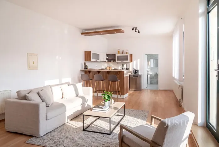 Pronájem bytu 2+kk, Praha - Smíchov, Holečkova, 54 m2
