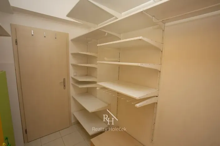 Pronájem bytu 3+kk, Kladno, Generála Selnera, 63 m2
