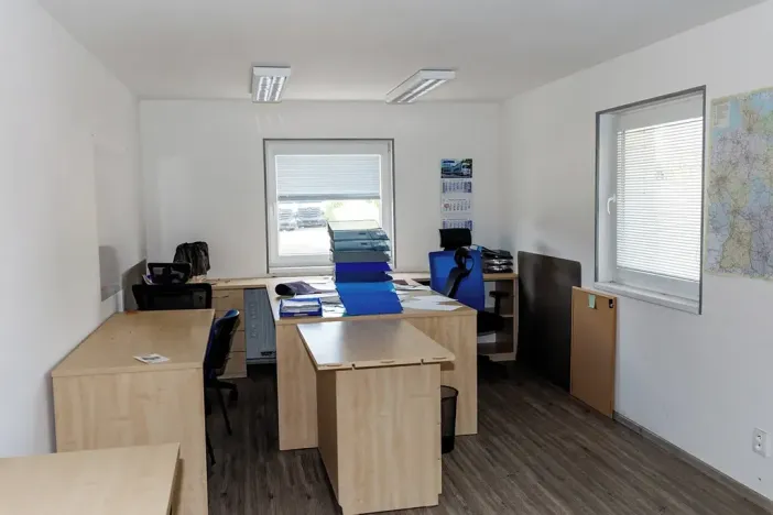 Prodej výrobních prostor, Dubí, Horská, 3047 m2