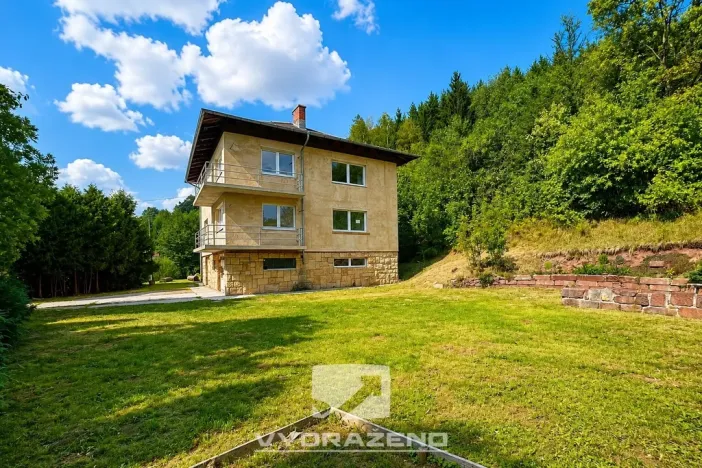 Prodej bytu 6+kk a větší, Stará Paka - Ústí, 300 m2