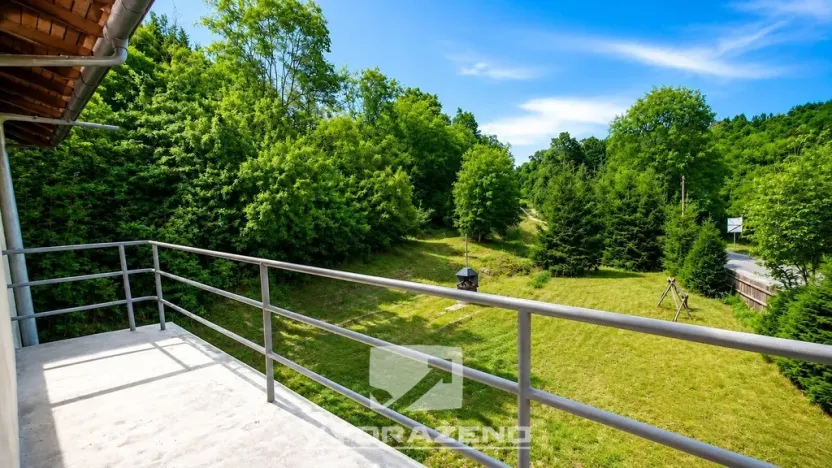 Prodej bytu 6+kk a větší, Stará Paka - Ústí, 300 m2